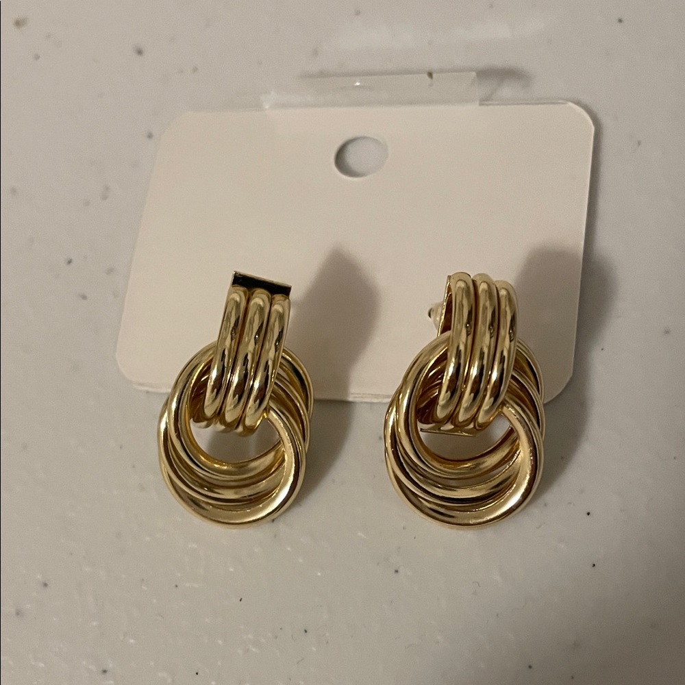 NEW Elegant Gold Knot Chunky Hoop Earrings